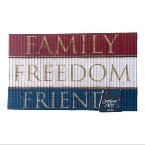 Patriotic ‘Family, Freedom, & Friends’ Outdoor 18x30” Door Mat NWT